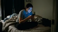 5 znakov toho, že vaša zamilovanosť prerastá v závislosť